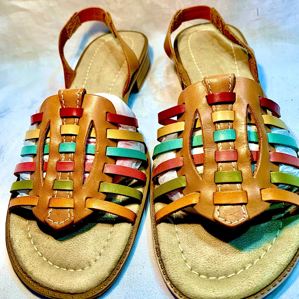 Montego Bay Women’s Multicolored Leather Sandals Sz 9.5 Stylish Comfortable Cute